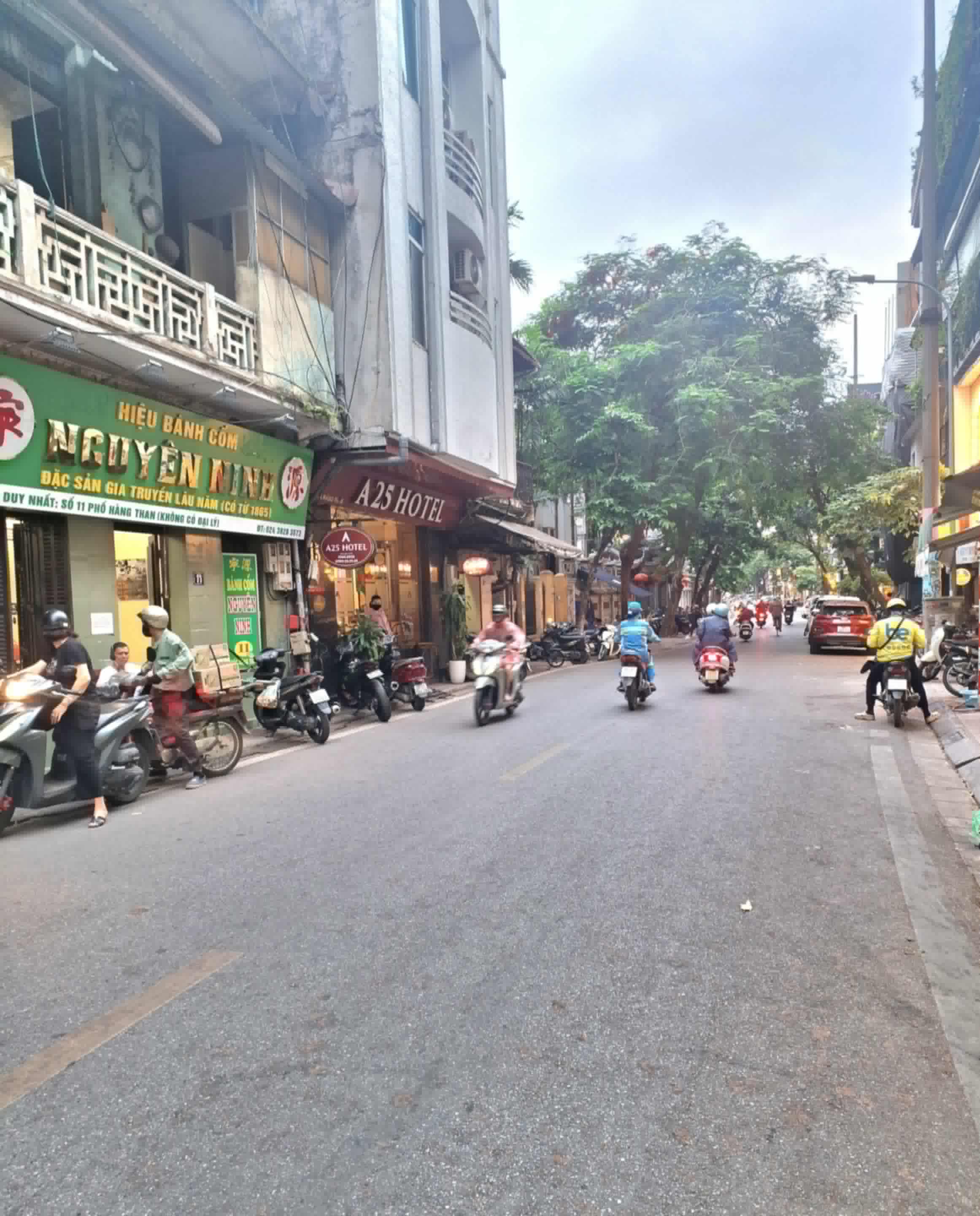 BÁN GẤP NHÀ HÀNG THAN TT BA ĐÌNH GIÁP RANH HOÀN KIẾM FULL NỘI THẤT 5,5 TỶ